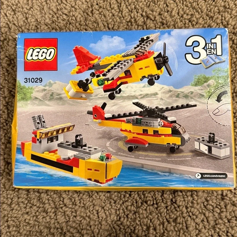 Lego creator cargo heli set 31029 132 pieces new in sealed box